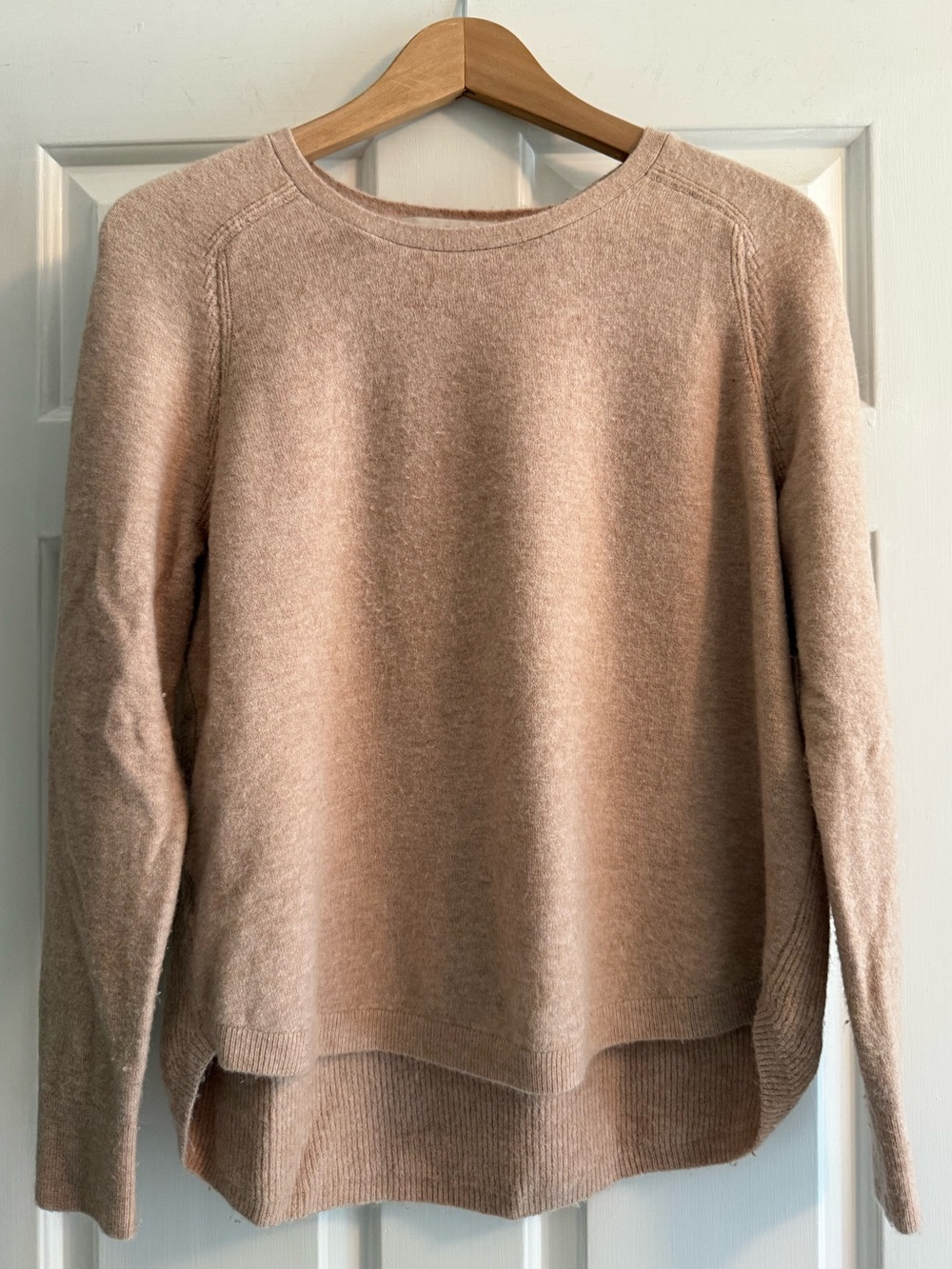 Loft Women’s pinkish Tan Sweater Size S